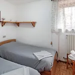 Adriano Minotto Apartamento *